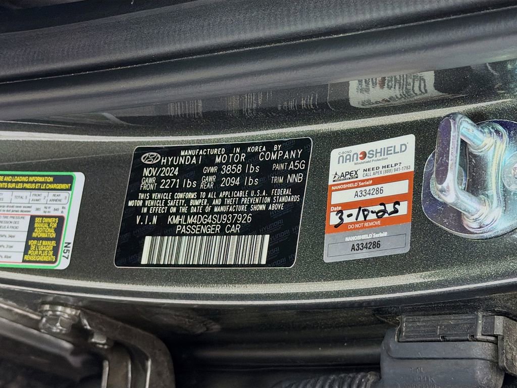 Used 2025 Hyundai Elantra Sport FWD image 31