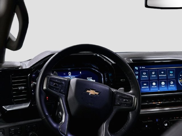 Used 2024 Chevrolet Silverado 1500 LTZ w/ LTZ Premium Package AWD/4WD image 19