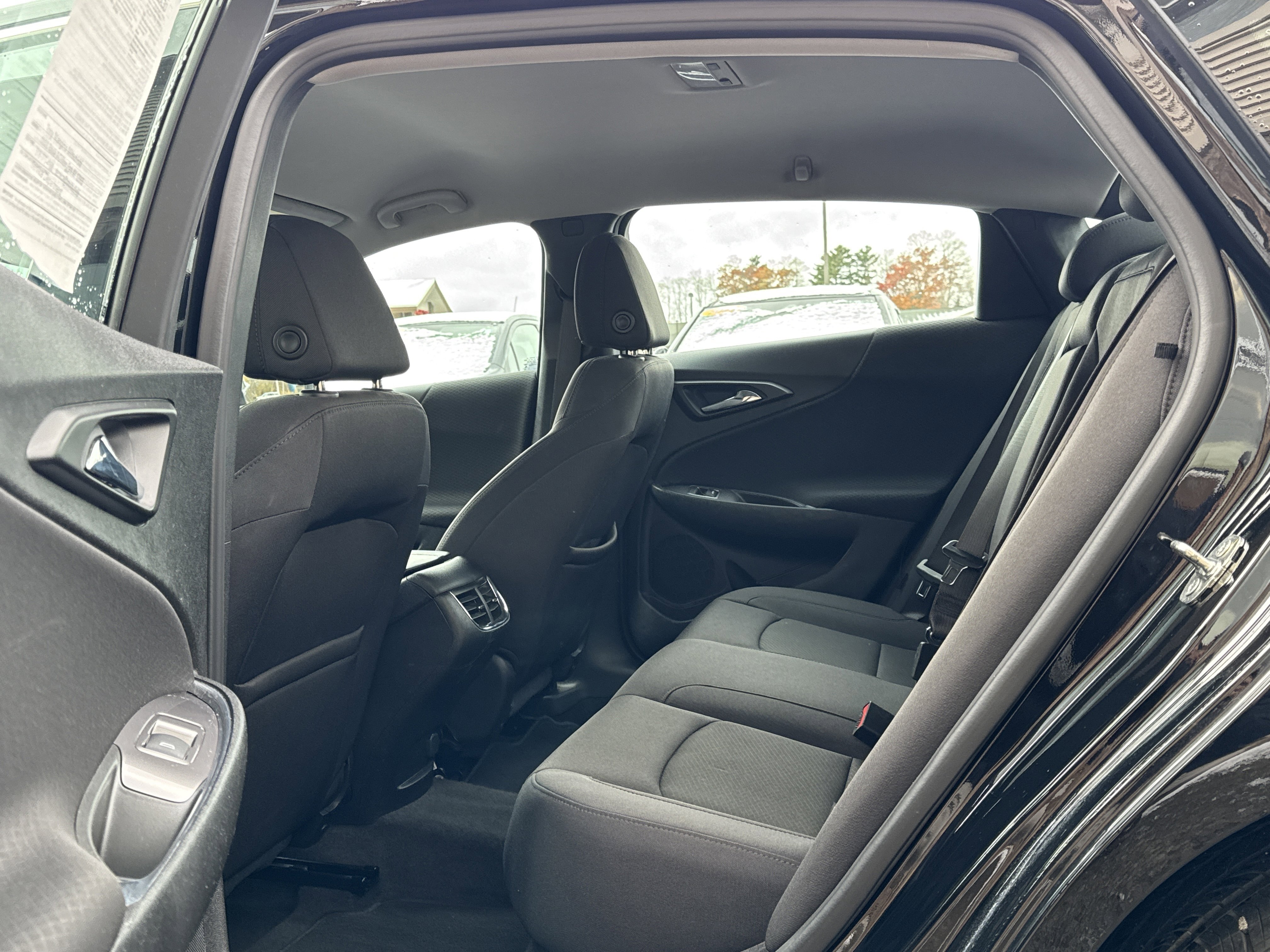 Used 2021 Chevrolet Malibu LT w/ Midnight Edition image 10