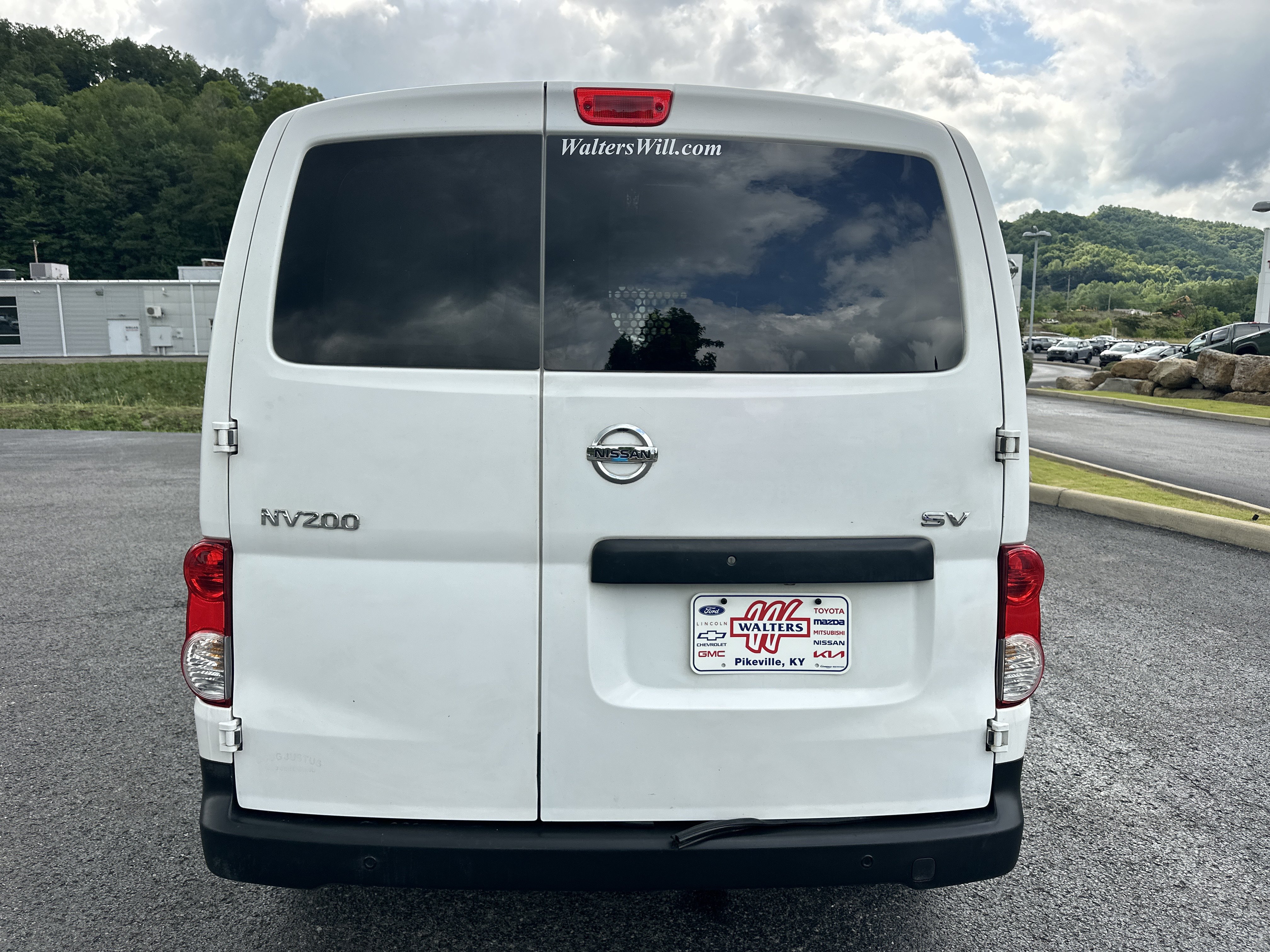 Used 2016 Nissan NV200 SV w/ Technology Package FWD image 3