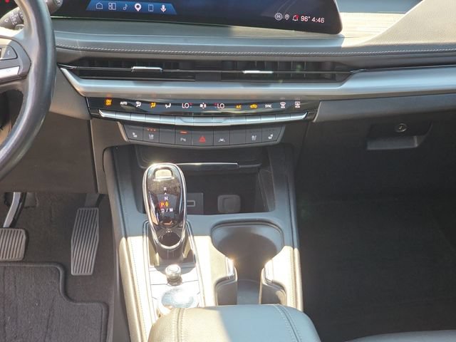 Used 2024 Cadillac XT4 Premium Luxury AWD/4WD image 11