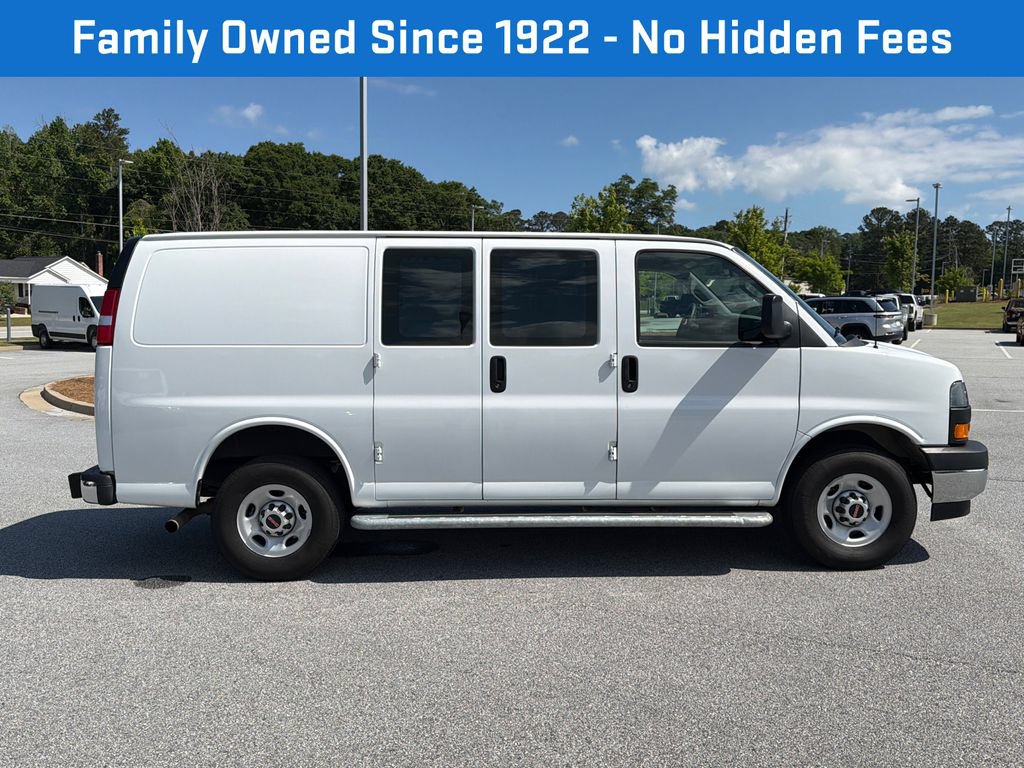 Used 2024 GMC Savana 2500 w/ Driver Convenience Package RWD image 8
