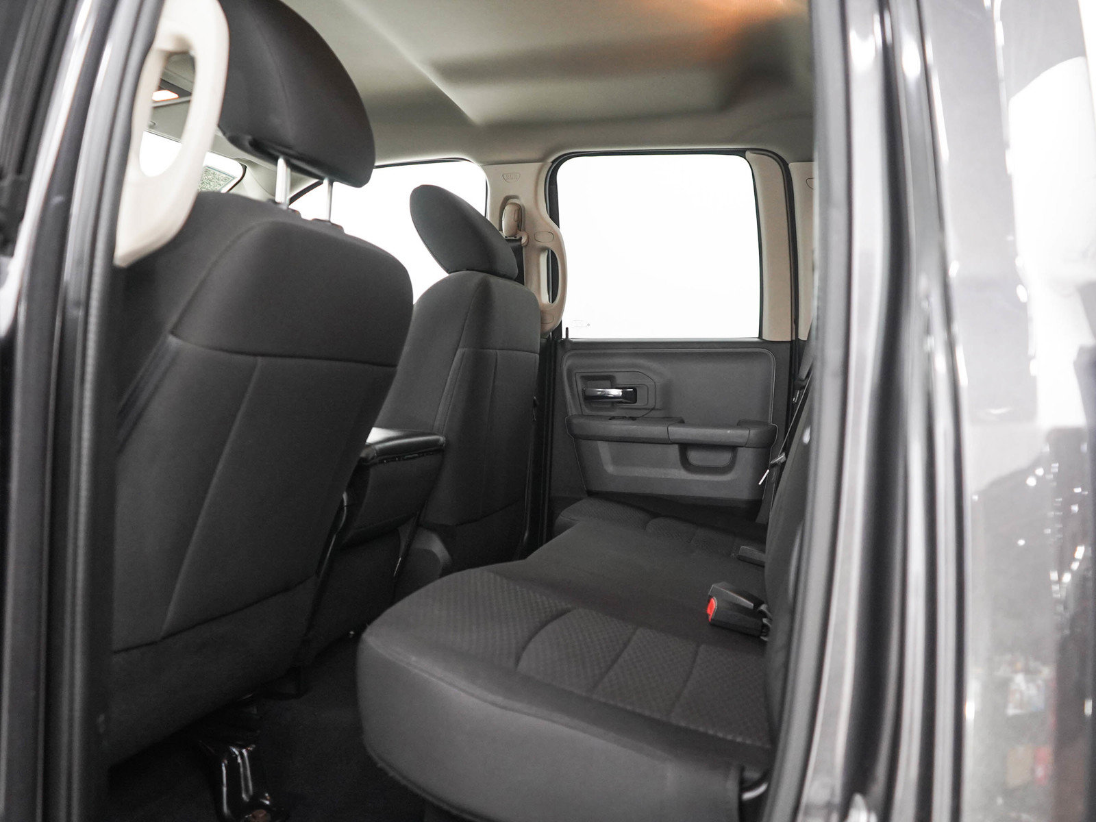 Used 2019 RAM 1500 Warlock w/ Electronics Group AWD/4WD image 17