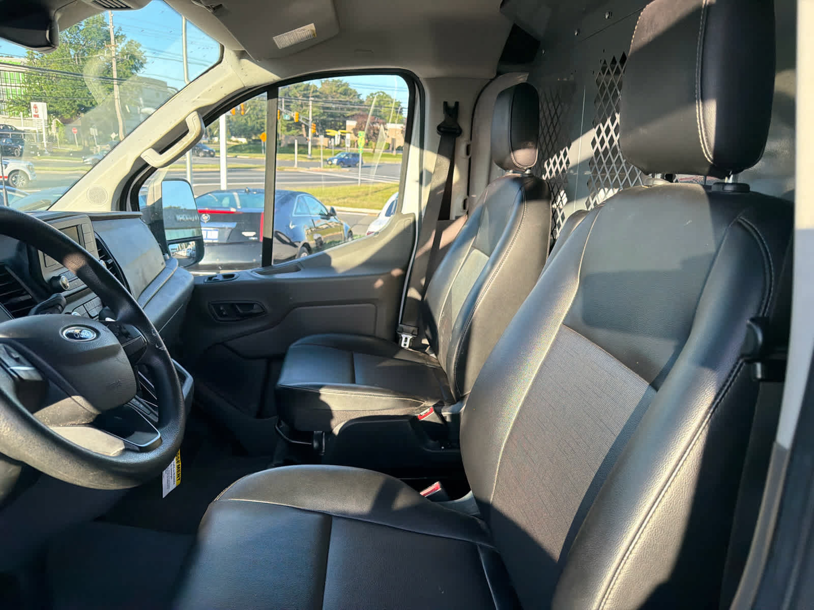 Used 2020 Ford Transit 150 Low Roof RWD image 9