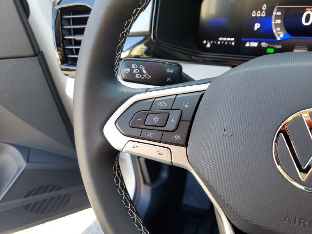 New 2027 Volkswagen Taos S FWD image 30