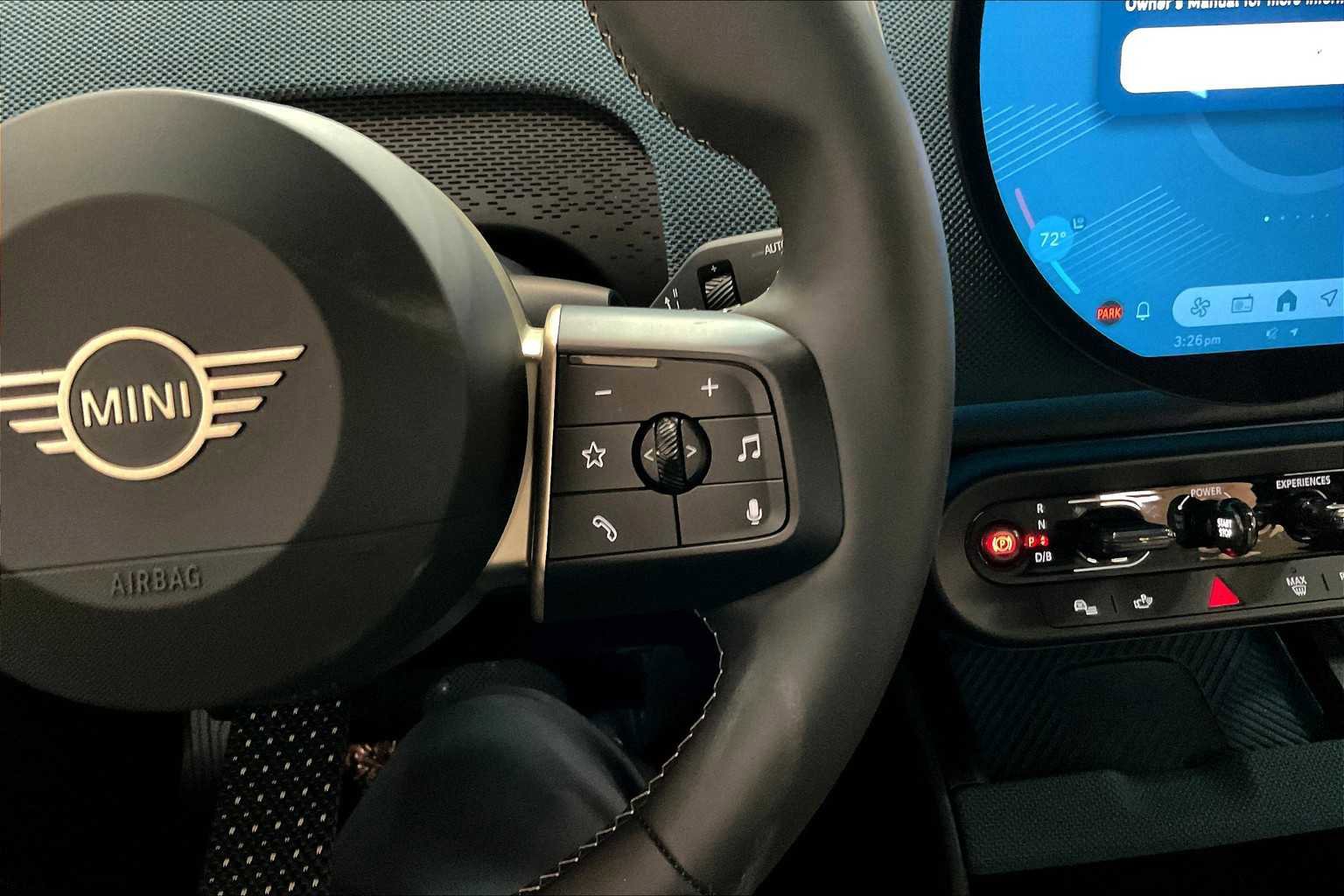 Used 2025 MINI Cooper Countryman SE image 22