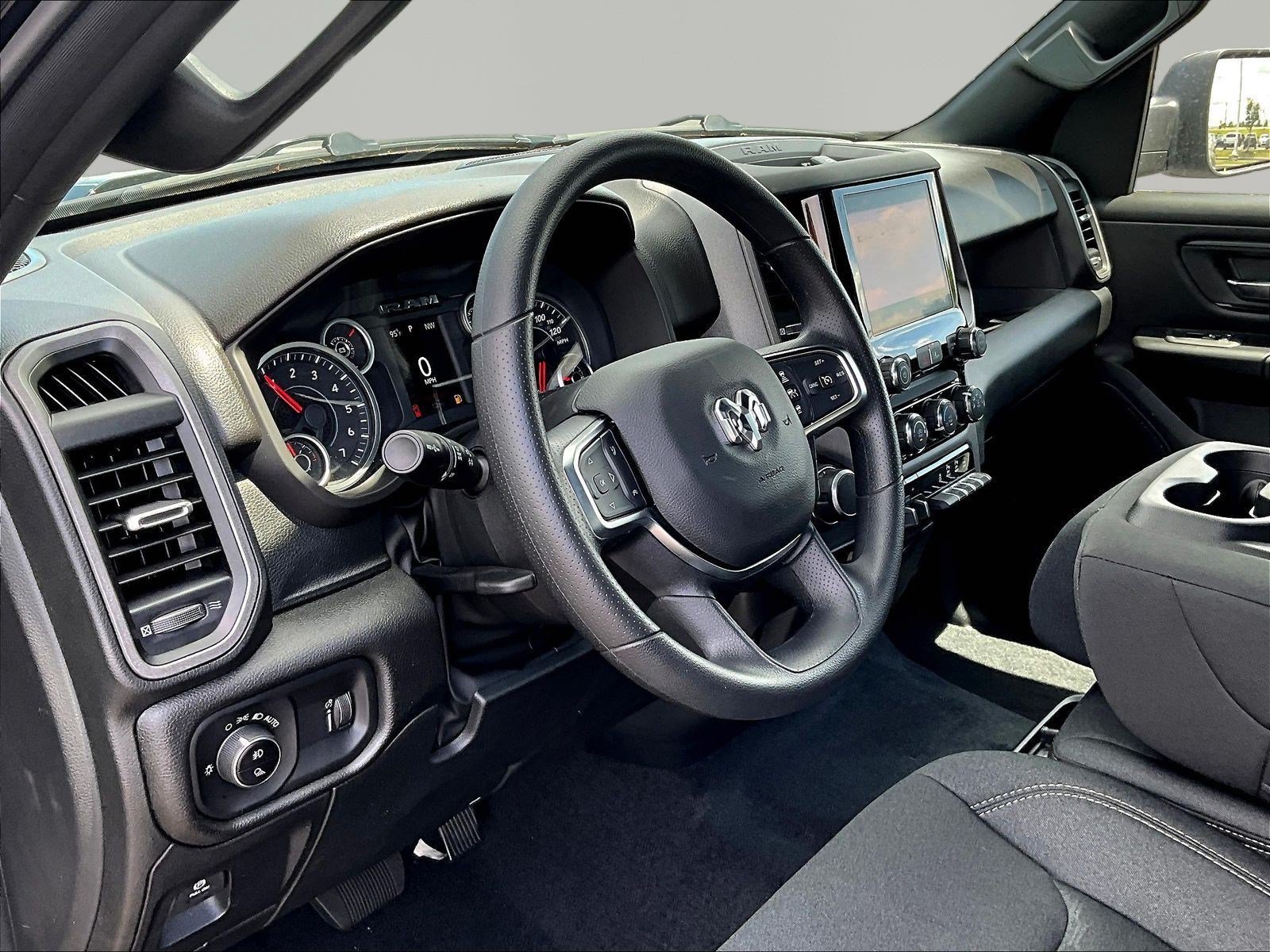 New 2026 RAM 1500 Express AWD/4WD image 16