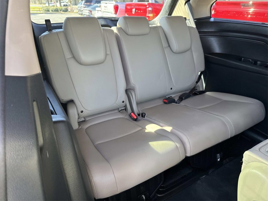 Used 2023 Honda Odyssey Touring image 20