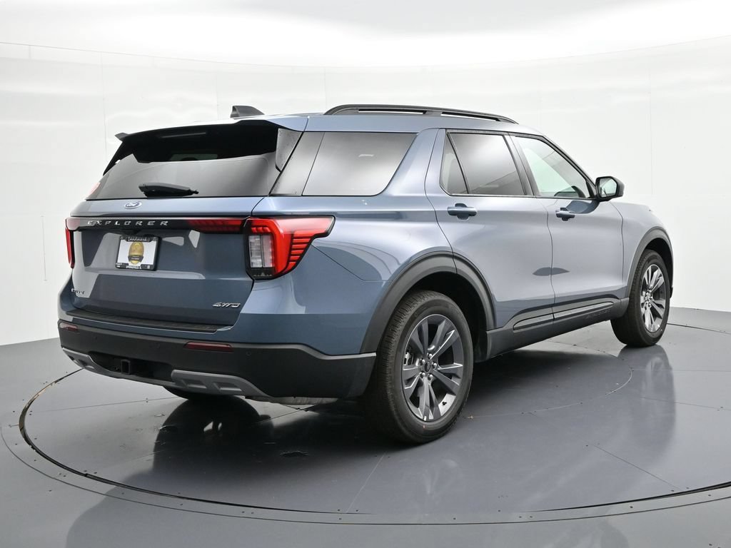 New 2026 Ford Explorer Active w/ Active Comfort Package AWD/4WD image 6