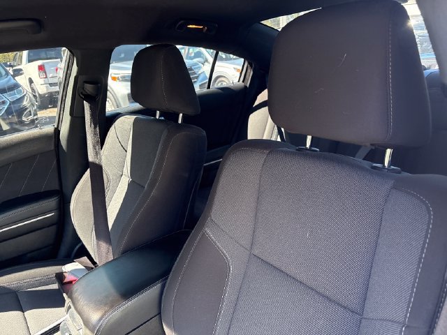 Used 2019 Dodge Charger SXT AWD/4WD image 9