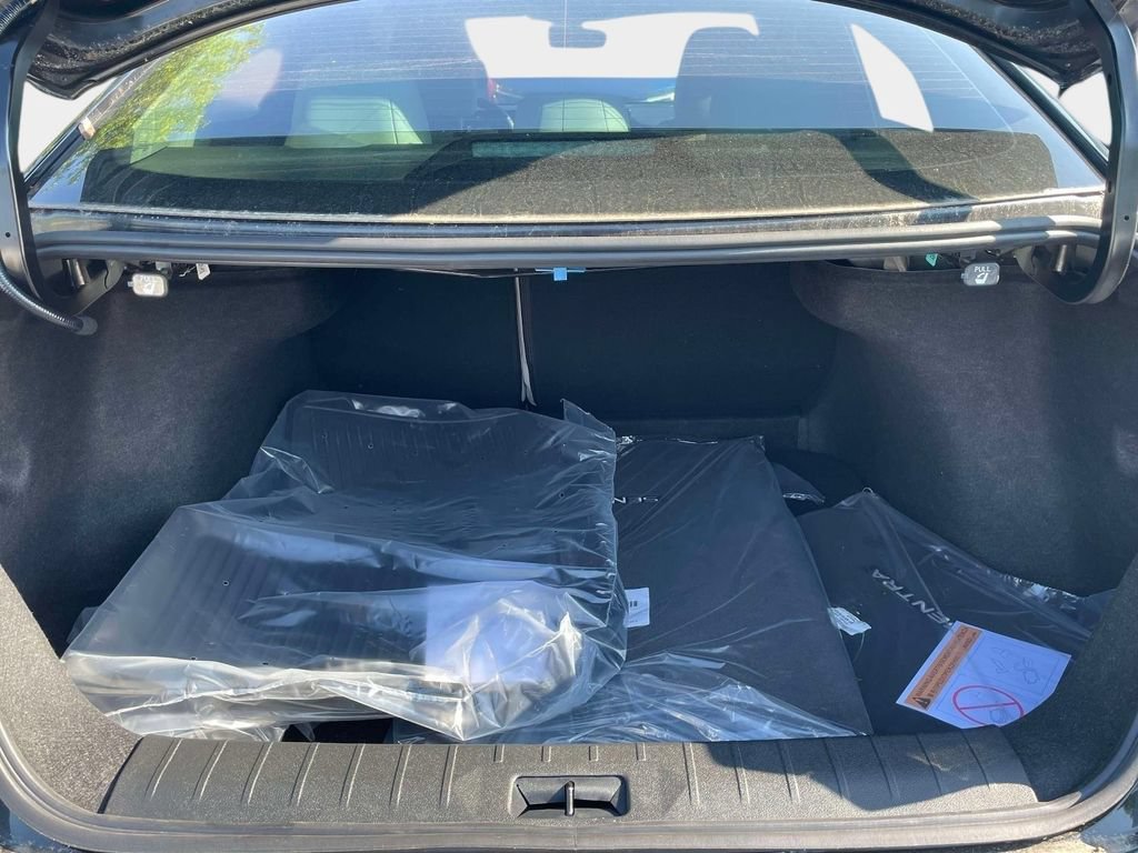 New 2026 Nissan Sentra SL w/ Floor Mat Package FWD image 9