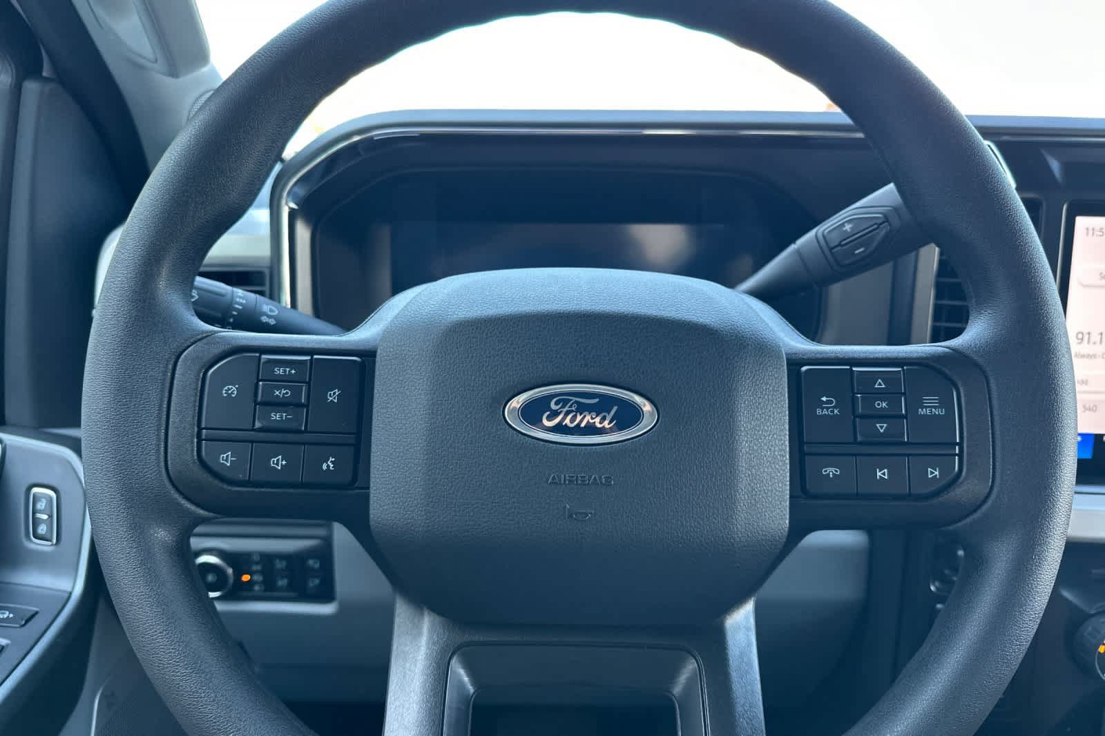 New 2026 Ford F250 XLT w/ XLT Premium Package AWD/4WD image 26