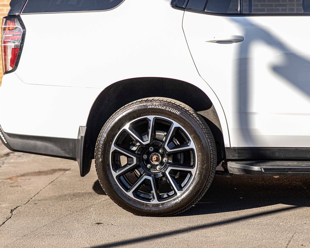 Used 2024 Chevrolet Tahoe RST w/ Luxury Package image 12