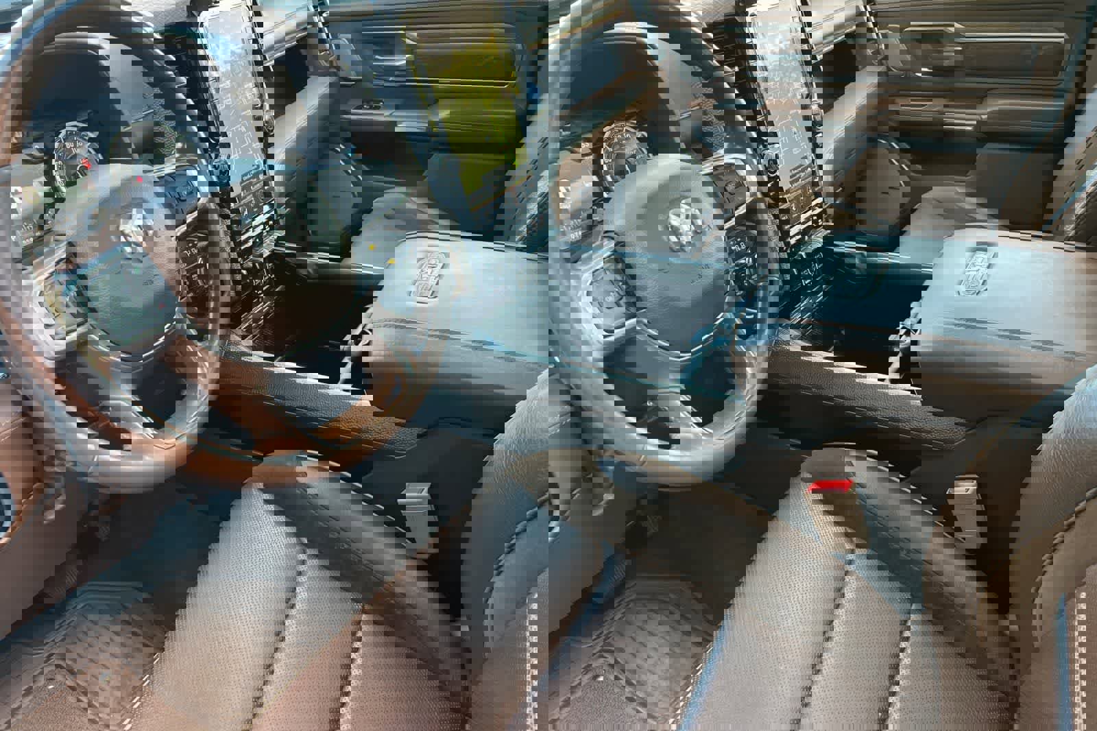 Used 2021 RAM 1500 Limited image 12