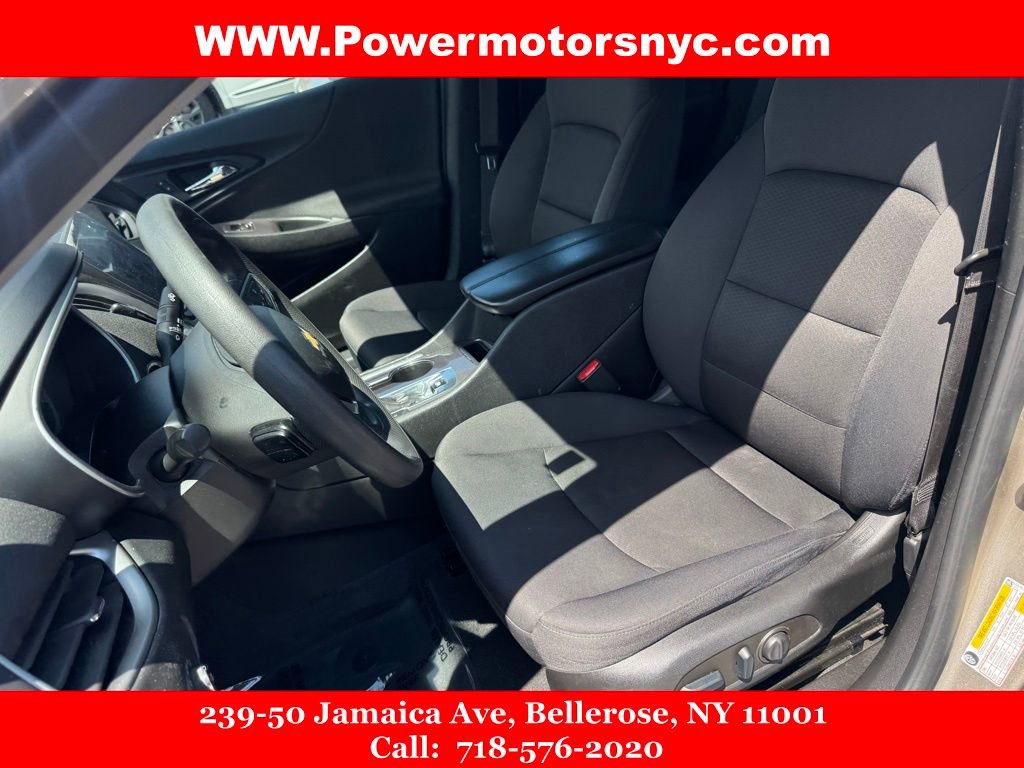 Used 2022 Chevrolet Malibu LT image 30