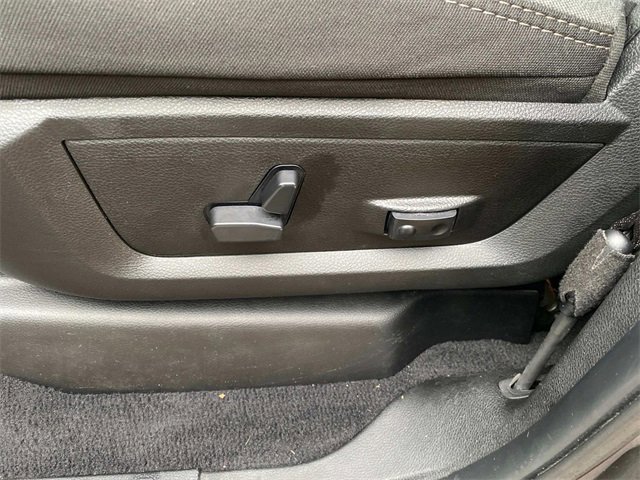 Used 2024 RAM 2500 Big Horn w/ Sport Appearance Package image 14