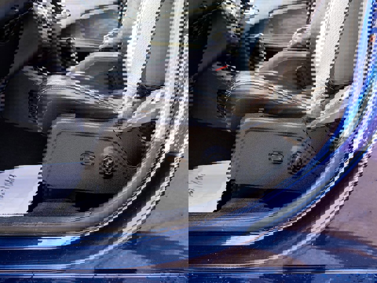 Used 2018 Dodge Journey Crossroad AWD/4WD image 15