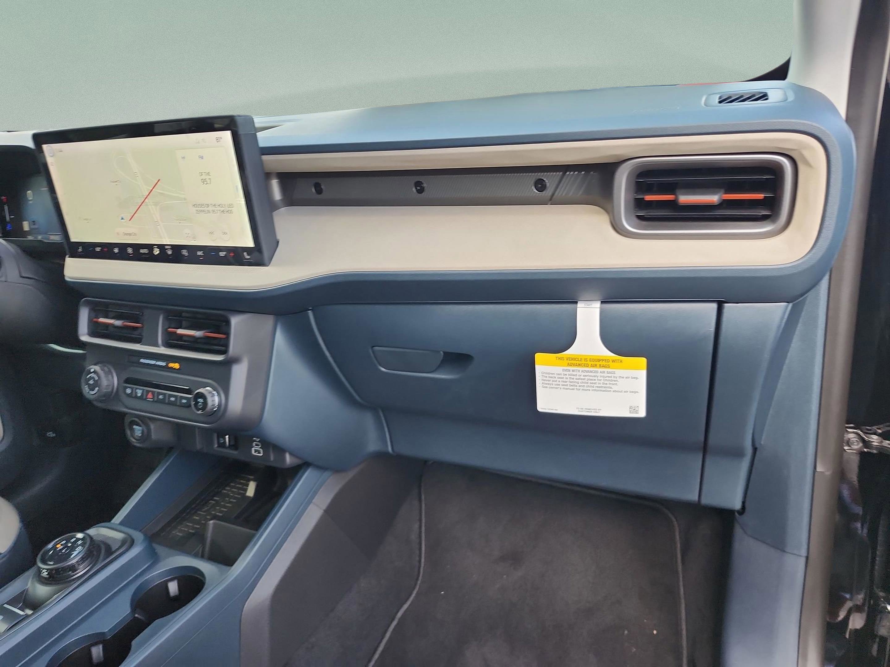 New 2025 Ford Maverick Lariat image 19