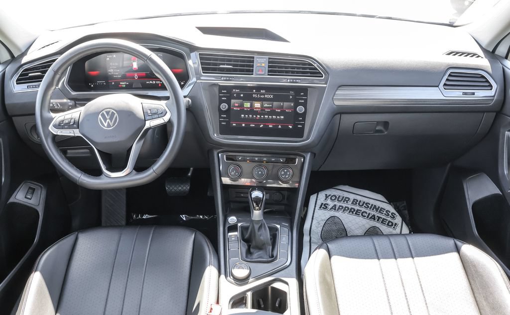 Certified 2024 Volkswagen Tiguan Wolfsburg Edition AWD/4WD image 30