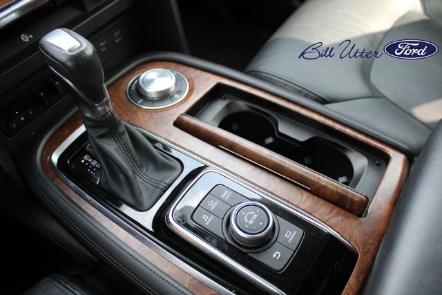 Used 2024 Nissan Armada SL AWD/4WD image 18