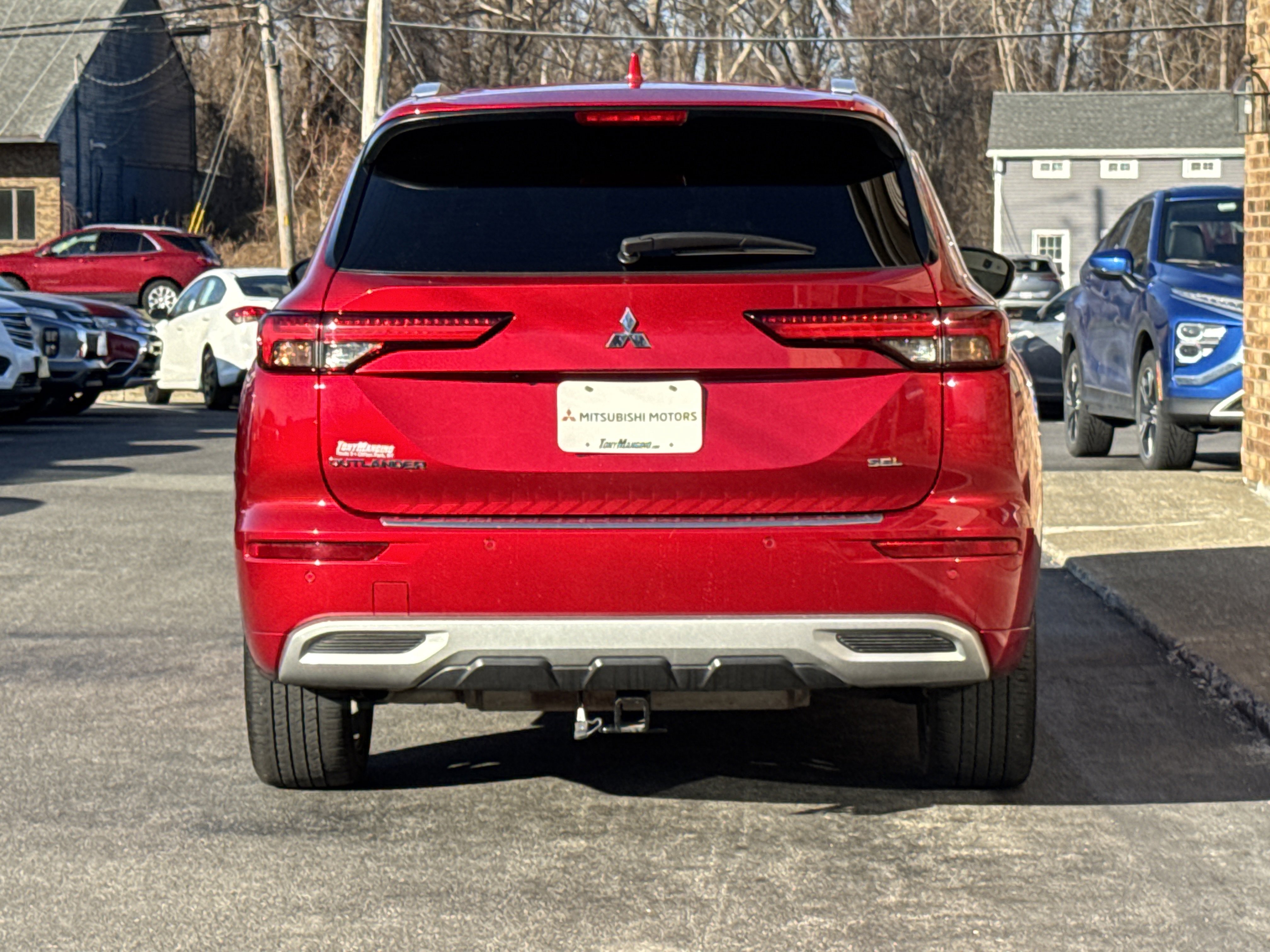 Used 2023 Mitsubishi Outlander SEL FWD image 4