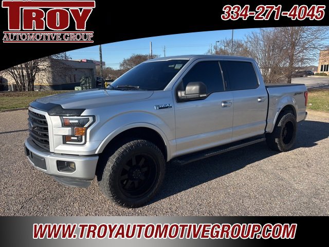 Used 2015 Ford F150 XLT w/ Equipment Group 302A Luxury image 3