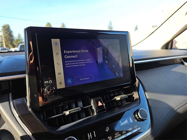 Used 2024 Toyota Corolla Cross LE image 24