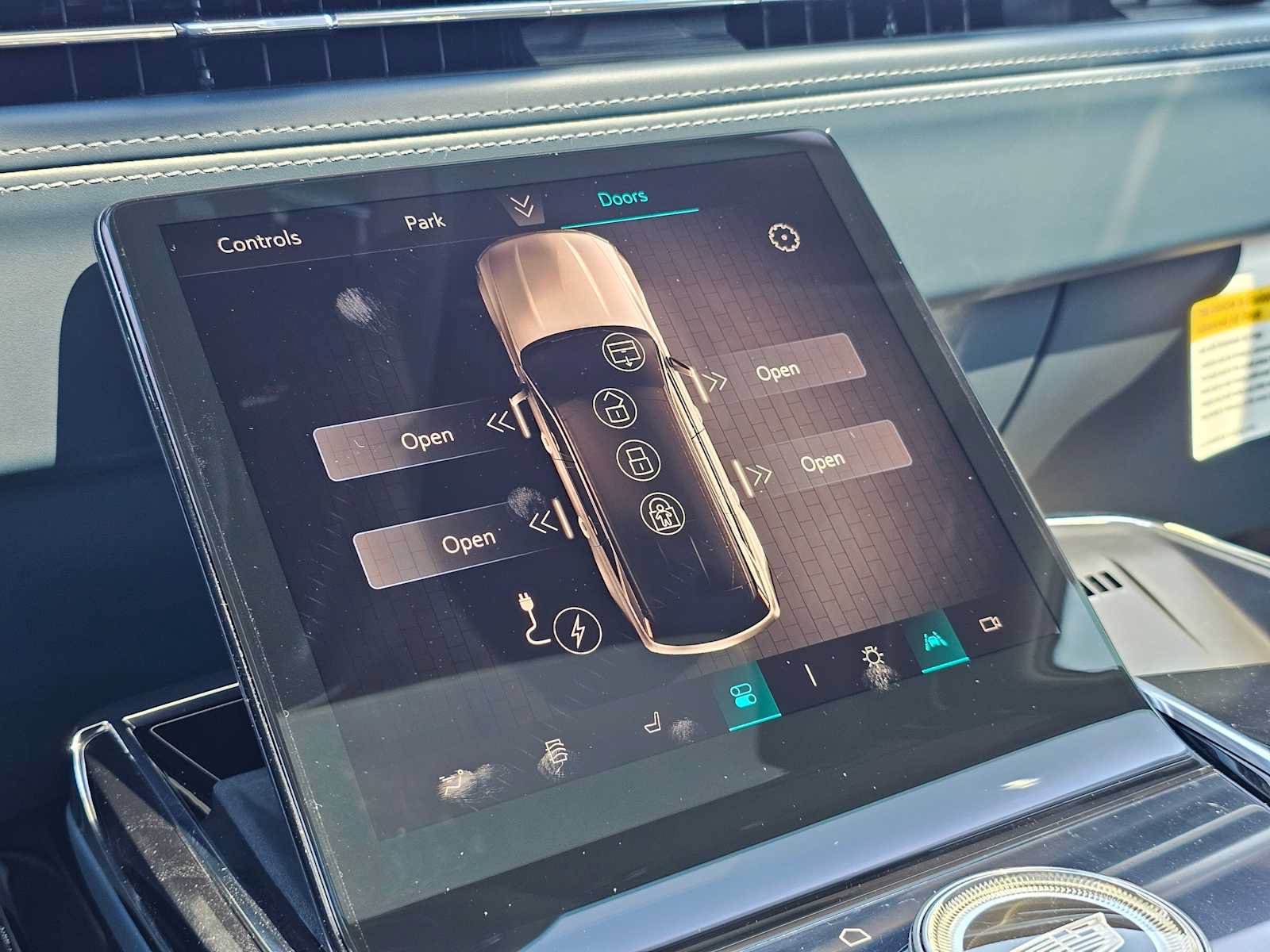 New 2026 Cadillac Escalade IQL Luxury AWD/4WD image 34