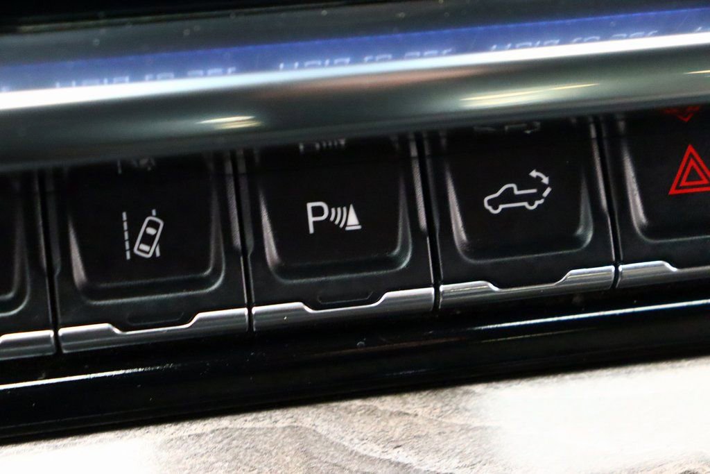 Used 2024 Chevrolet Silverado 3500 LTZ w/ LTZ Plus Package image 29