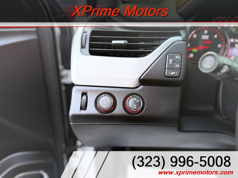Used 2016 GMC Yukon SLT w/ Open Road Package AWD/4WD image 19