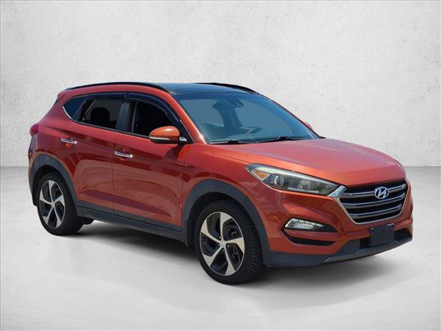 Used 2016 Hyundai Tucson Limited w/ Option Group 03 AWD/4WD image 3