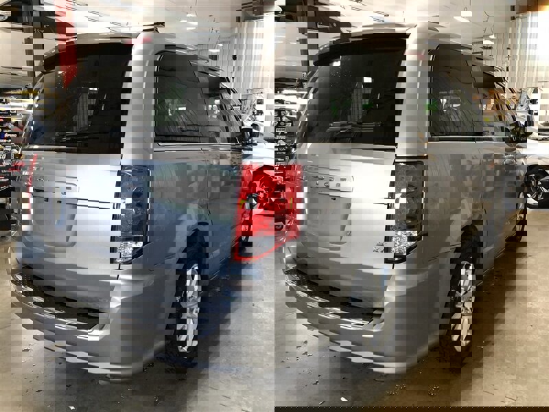 Used 2020 Dodge Grand Caravan SXT image 6