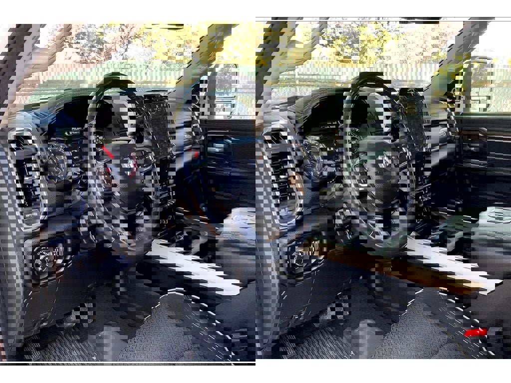 Used 2023 RAM 3500 Laramie image 15