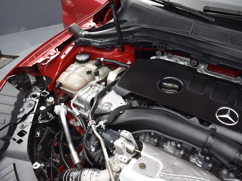 Used 2022 Mercedes-Benz GLA 250 4MATIC image 31