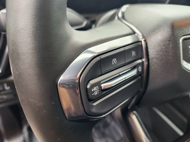 Used 2025 GMC Canyon AT4 w/ Technology Plus Package image 23