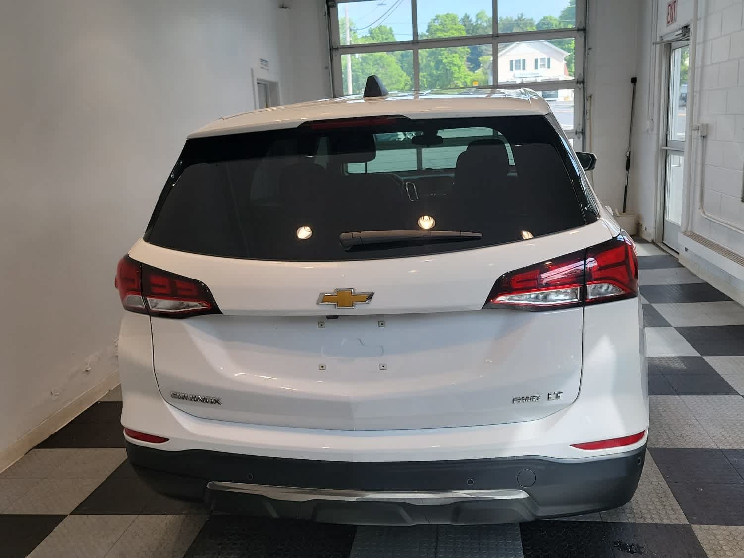 Used 2022 Chevrolet Equinox LT AWD/4WD image 4