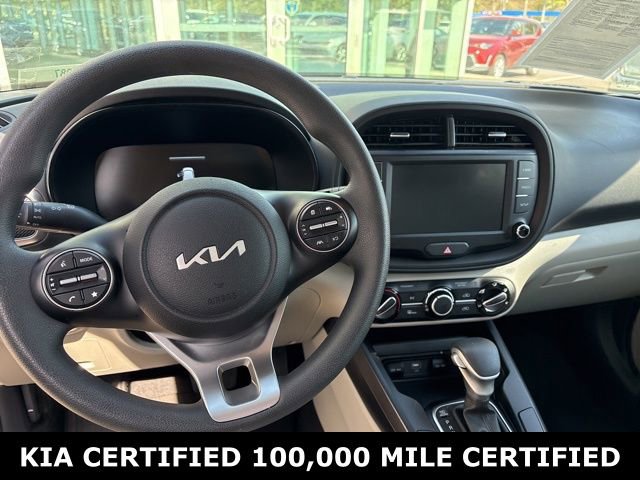Certified 2025 Kia Soul LX image 12