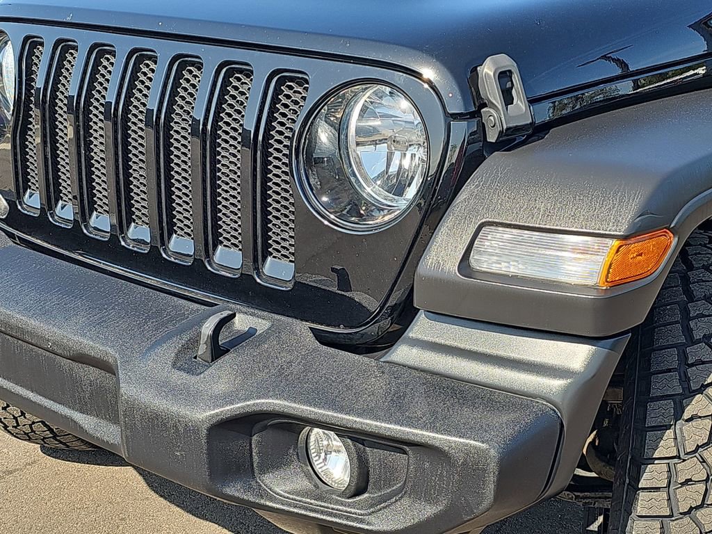 Used 2022 Jeep Wrangler Unlimited Sport image 35