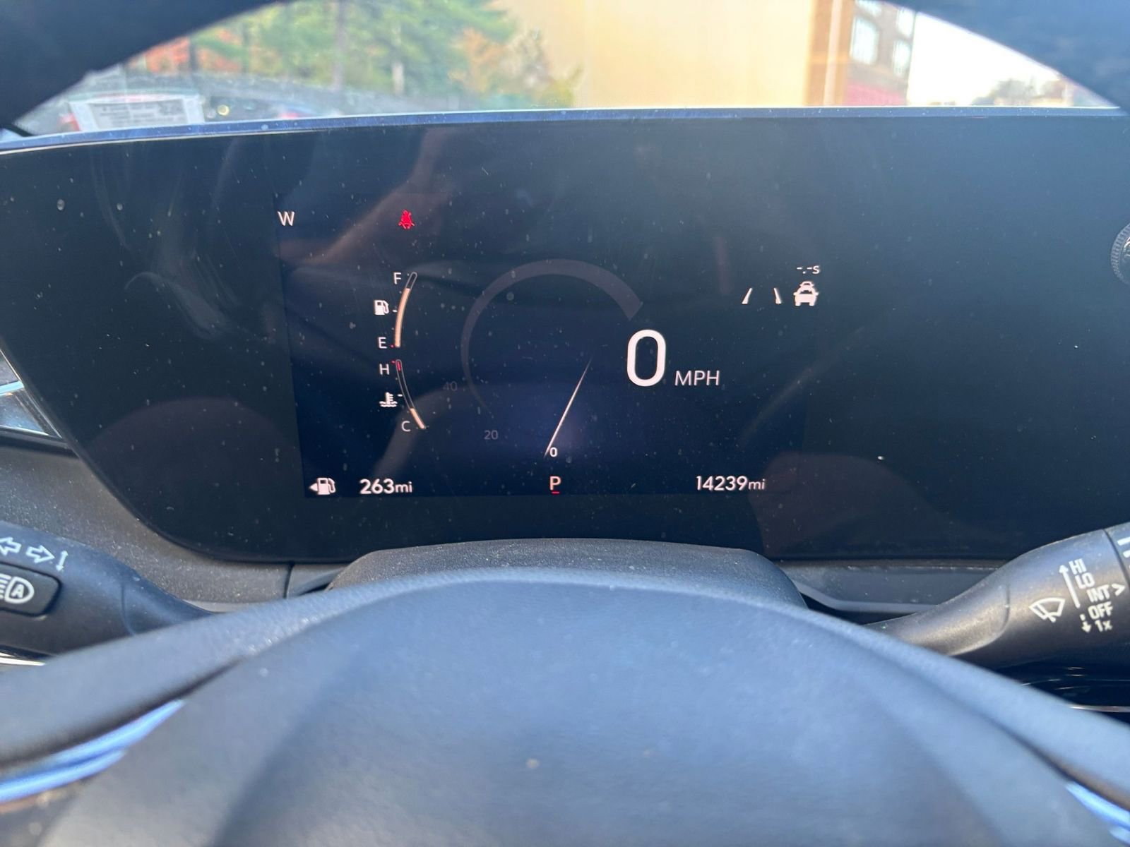 Used 2025 Buick Envista Sport Touring image 38