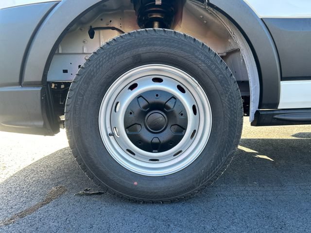 New 2026 Ford Transit 250 148 High Roof RWD image 24