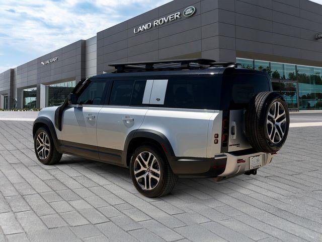 Used 2023 Land Rover Defender 130 SE AWD/4WD image 3