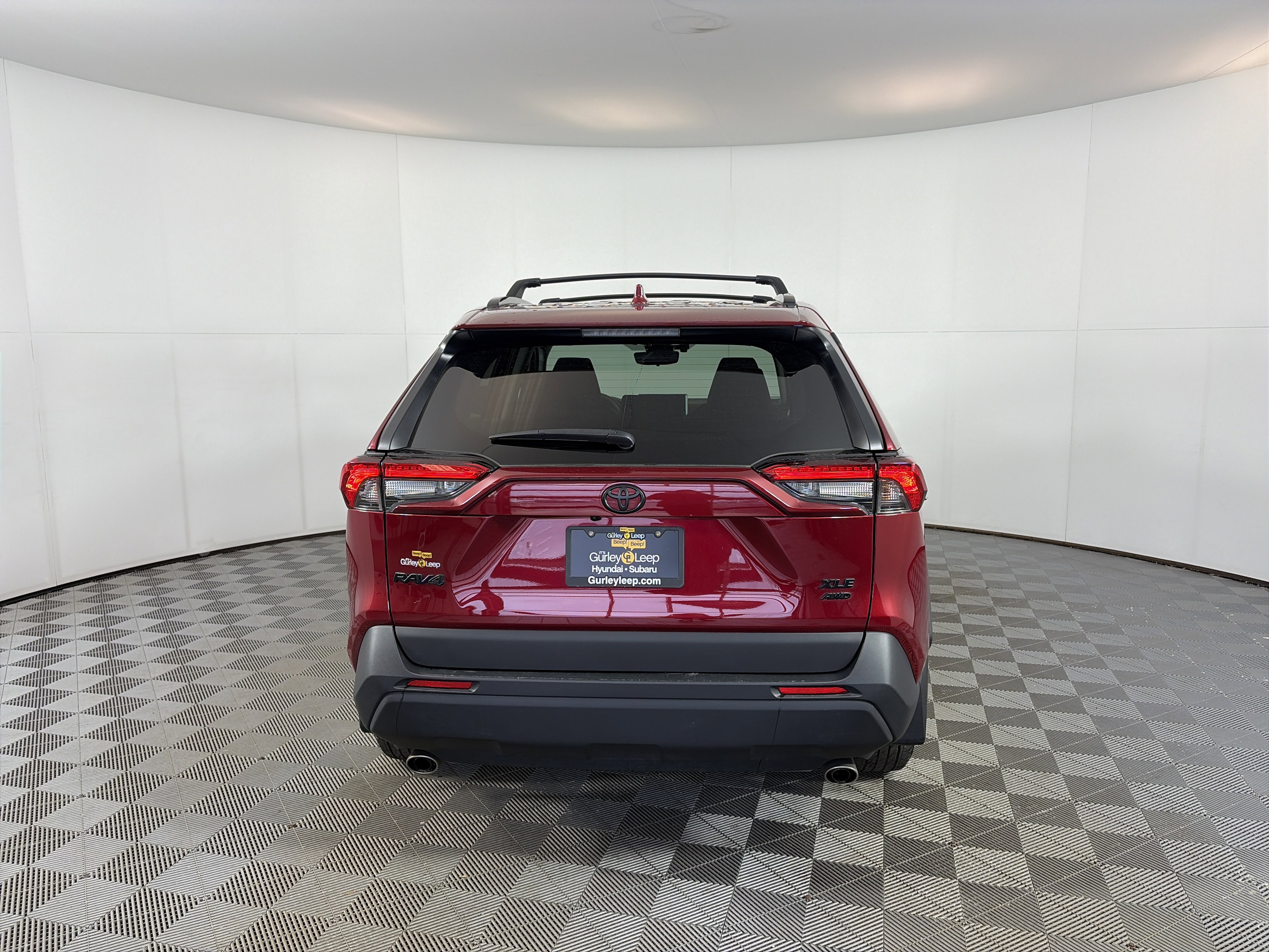 Used 2023 Toyota RAV4 XLE w/ Convenience Package image 9