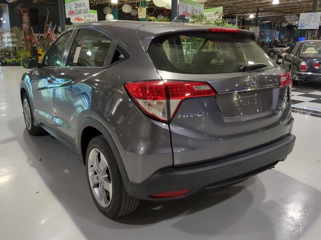 Used 2021 Honda HR-V LX image 9