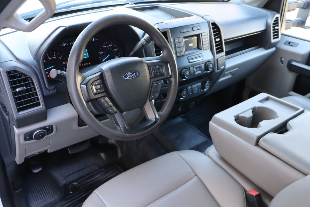 Used 2022 Ford F350 XL w/ STX Appearance Package AWD/4WD image 4