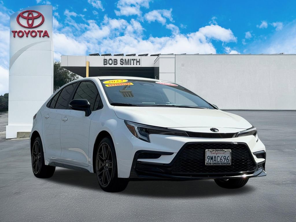 Certified 2024 Toyota Corolla SE image 4