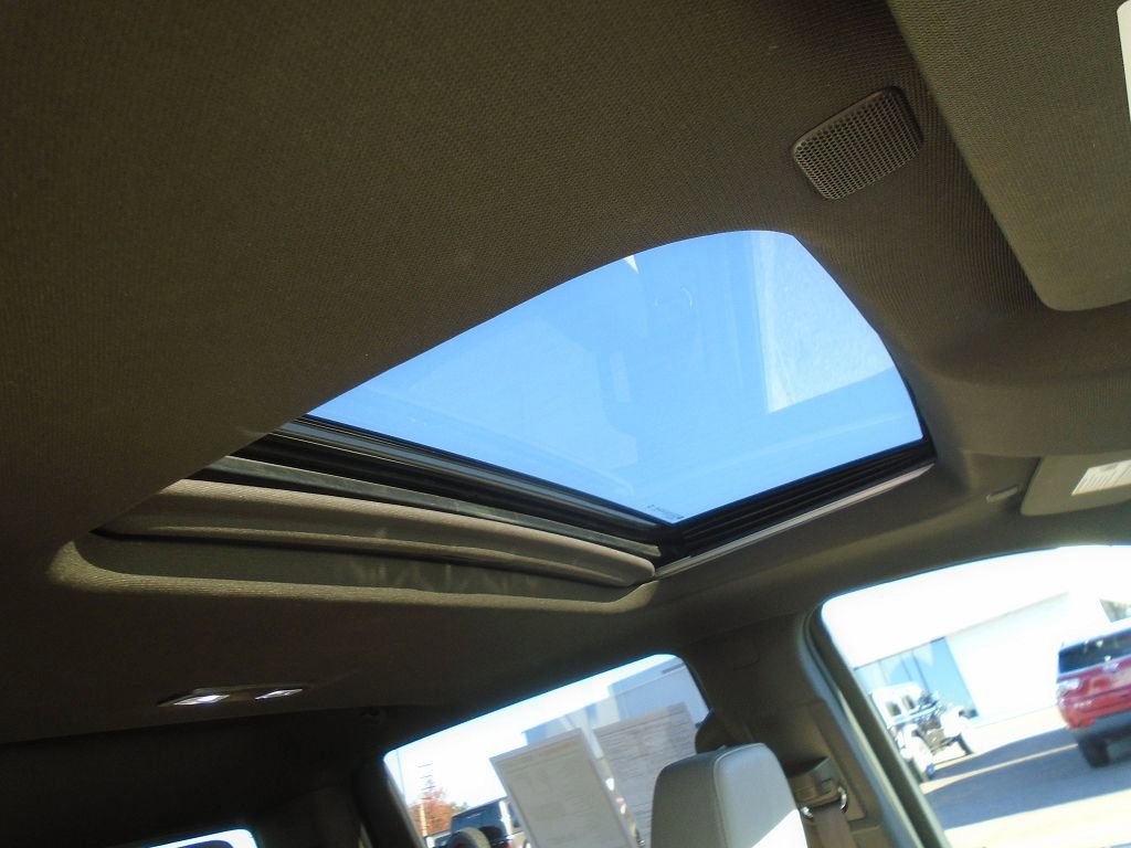 Used 2023 Chevrolet Silverado 1500 LTZ w/ LTZ Premium Package image 18