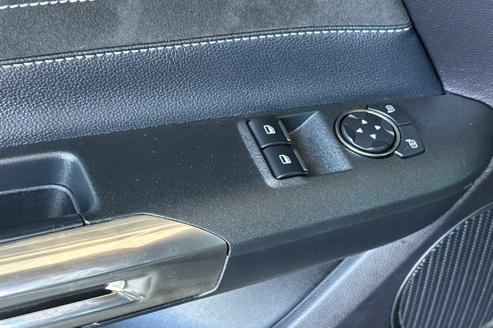 Used 2018 Ford Mustang Shelby GT350 w/ Electronics Package RWD image 12