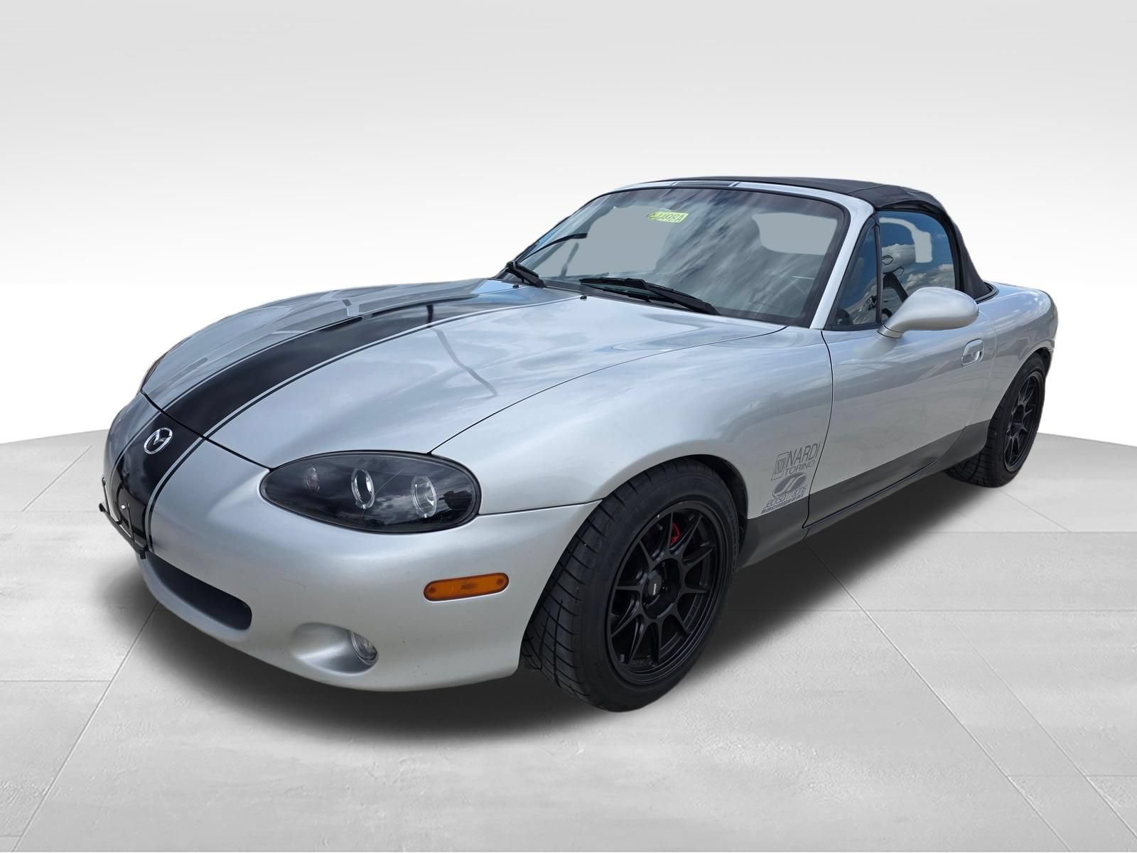 Used 2002 MAZDA MX-5 Miata