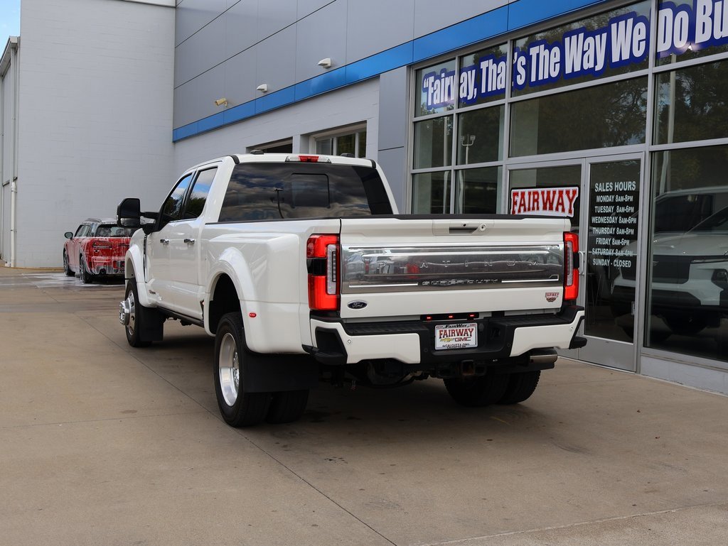Used 2023 Ford F450 Platinum w/ FX4 Off-Road Package image 8