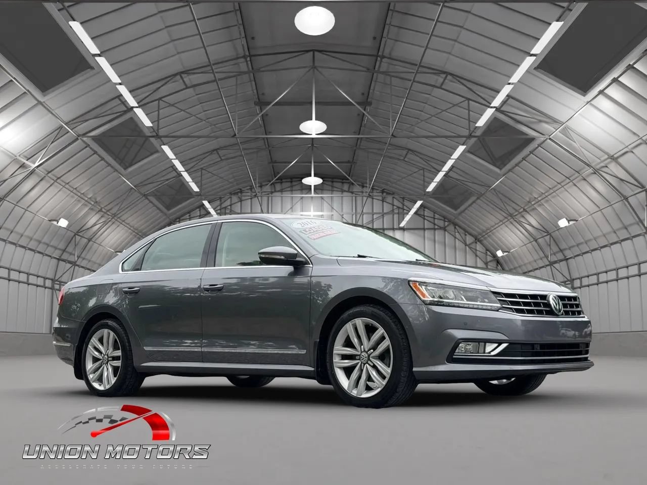 Used 2016 Volkswagen Passat 3.6 SEL Premium FWD image 1